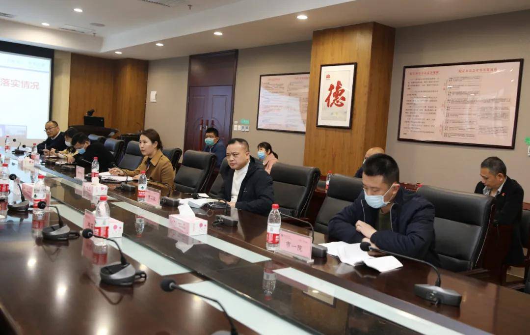 清晨英超传出新动向，亚特兰大主帅复盘，管理层表态：赛场秩序良好，医务组通报恢复的简单介绍