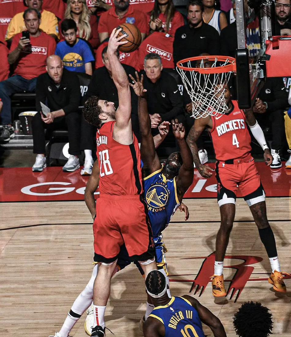 九游下载-转折点！托特纳姆防线松动；NBA总决赛集结日攻防权衡；态度坚定；训练强度明显提升(2025nba总决赛录像回放)